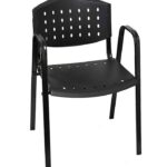 Silla apilable fija lisa de plástico color negro brazo alto